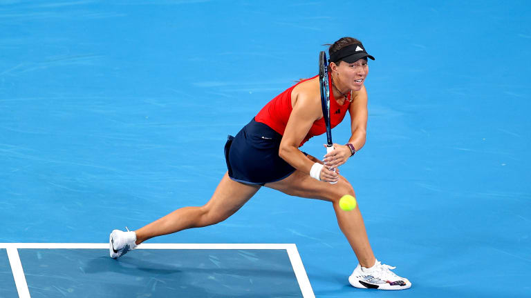 Coming off the best season of her career, Pegula snapped a seven-match win streak with a mixed doubles victory in Sydney.
