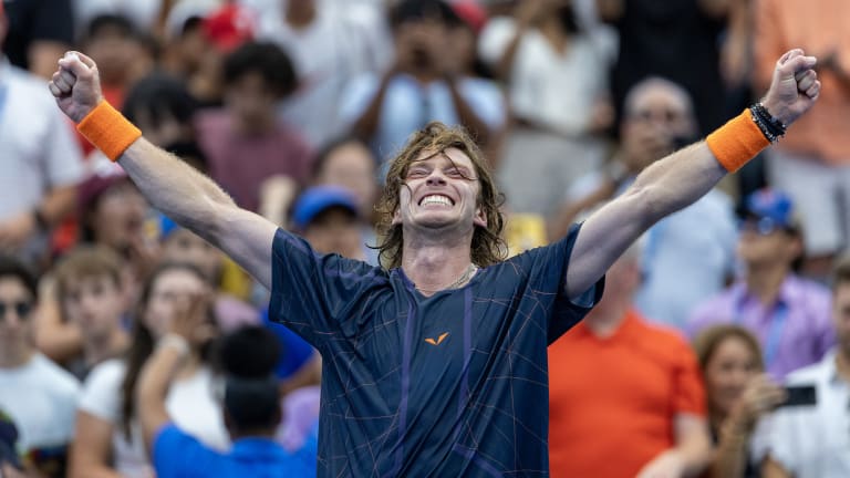 Rublev upped his season record to 44-17.