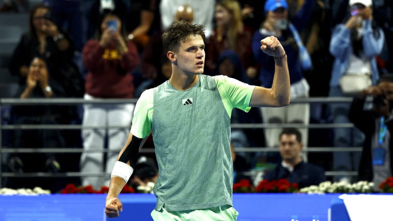 At 18 years and 5 months, Mensik is now the youngest man ever to reach the final in Doha, breaking Monfils' record of 19 years and 4 months in 2006.