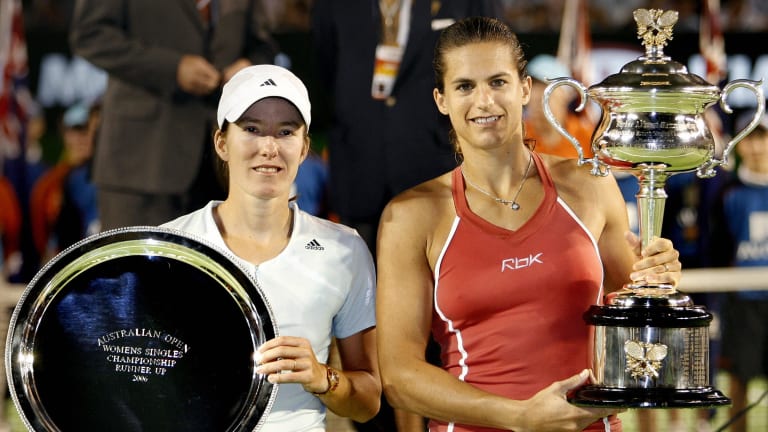 ørn Fremskreden kubiske TBT 2006: Amelie Mauresmo makes Slam breakthrough at Australian Open