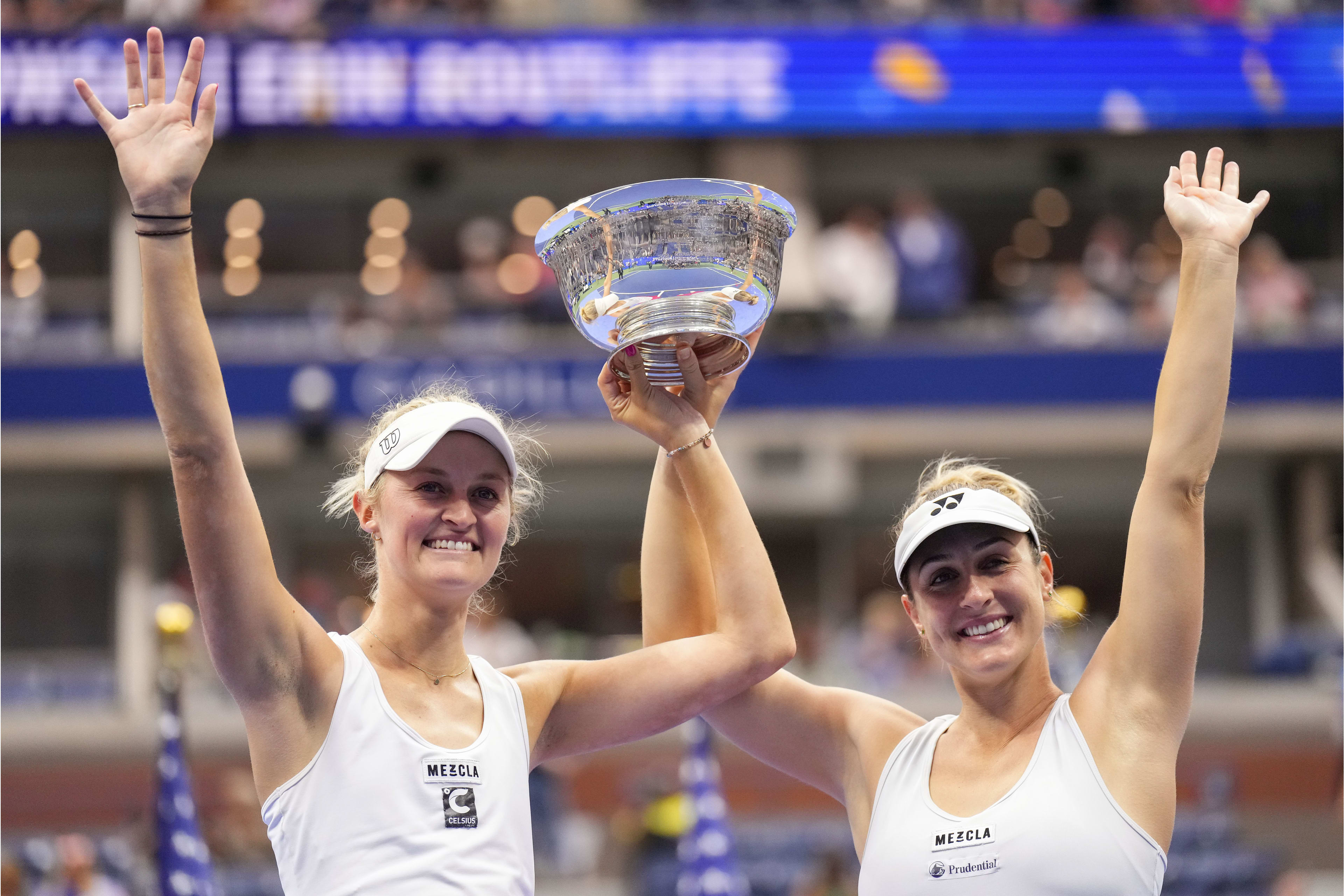 Dabrowski and Routliffe win US Open womens doubles, beating 2020 champs Siegemund and Zvonareva