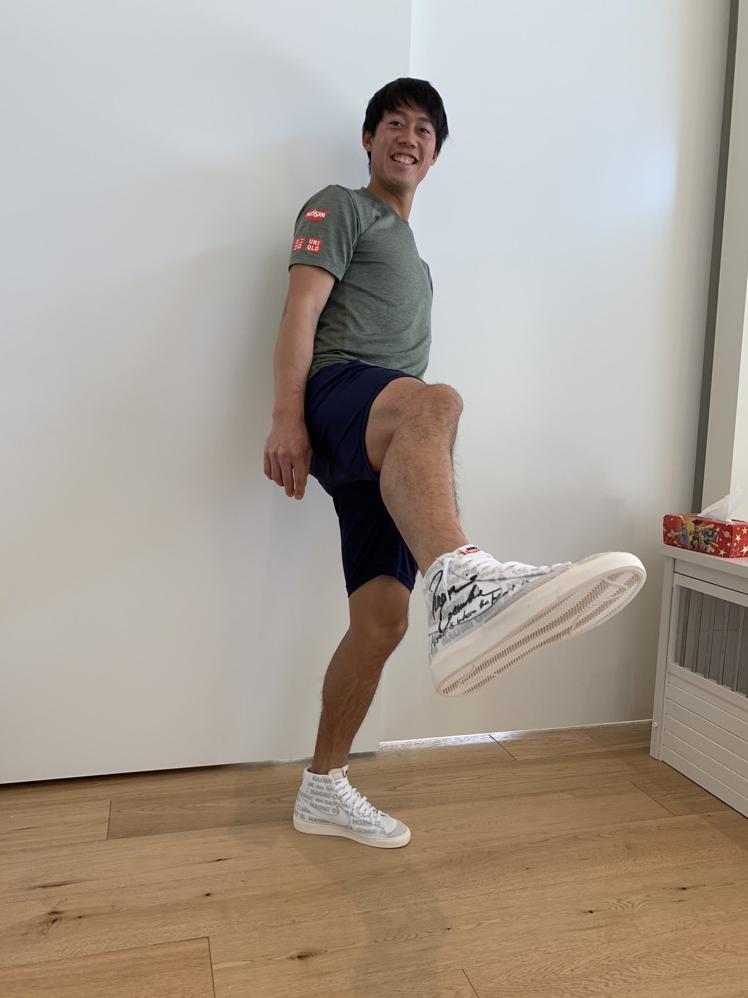 Nishikori sports Osaka's debut sneaker