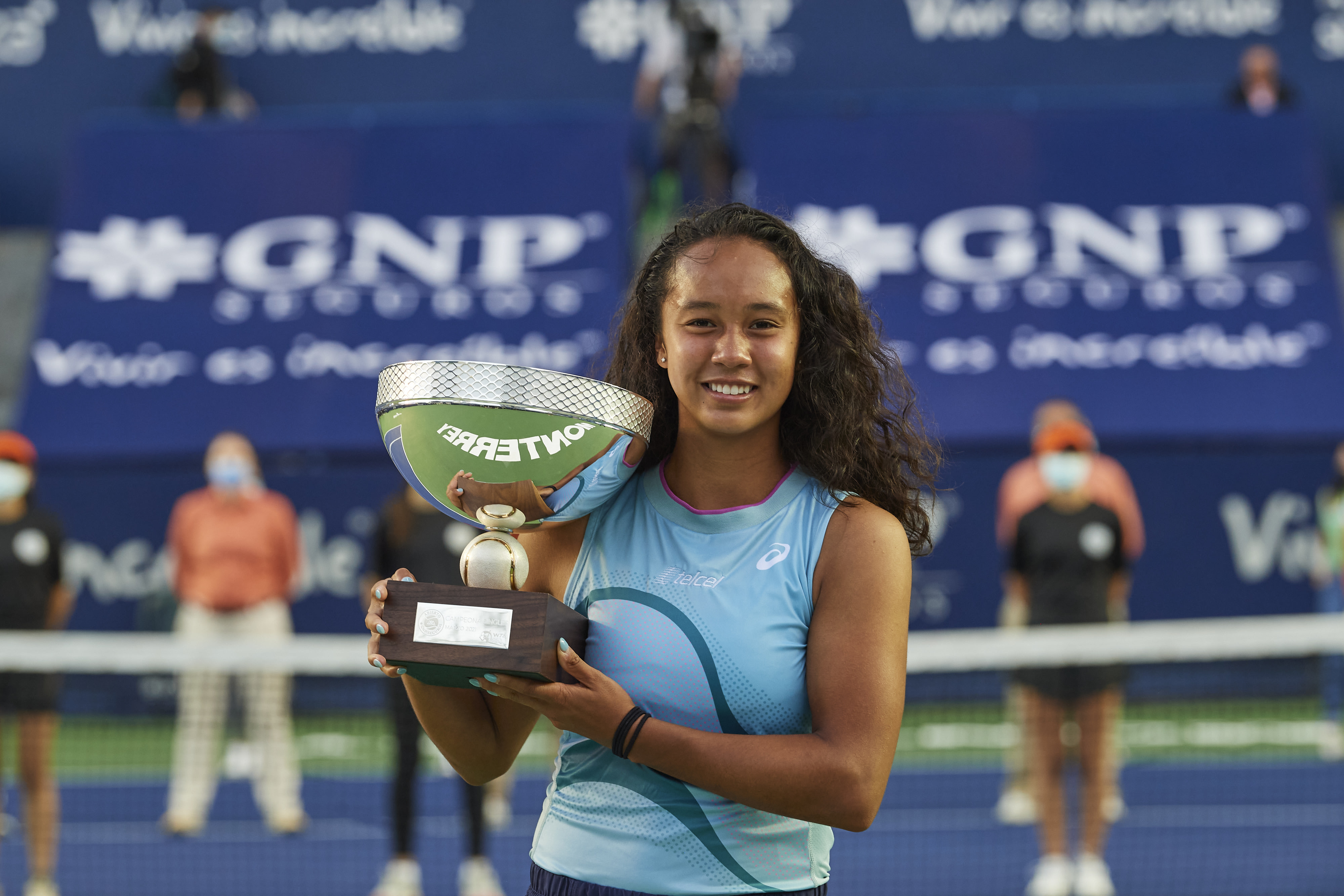 18-year-old Leylah Fernandez captures first WTA title in Monterrey