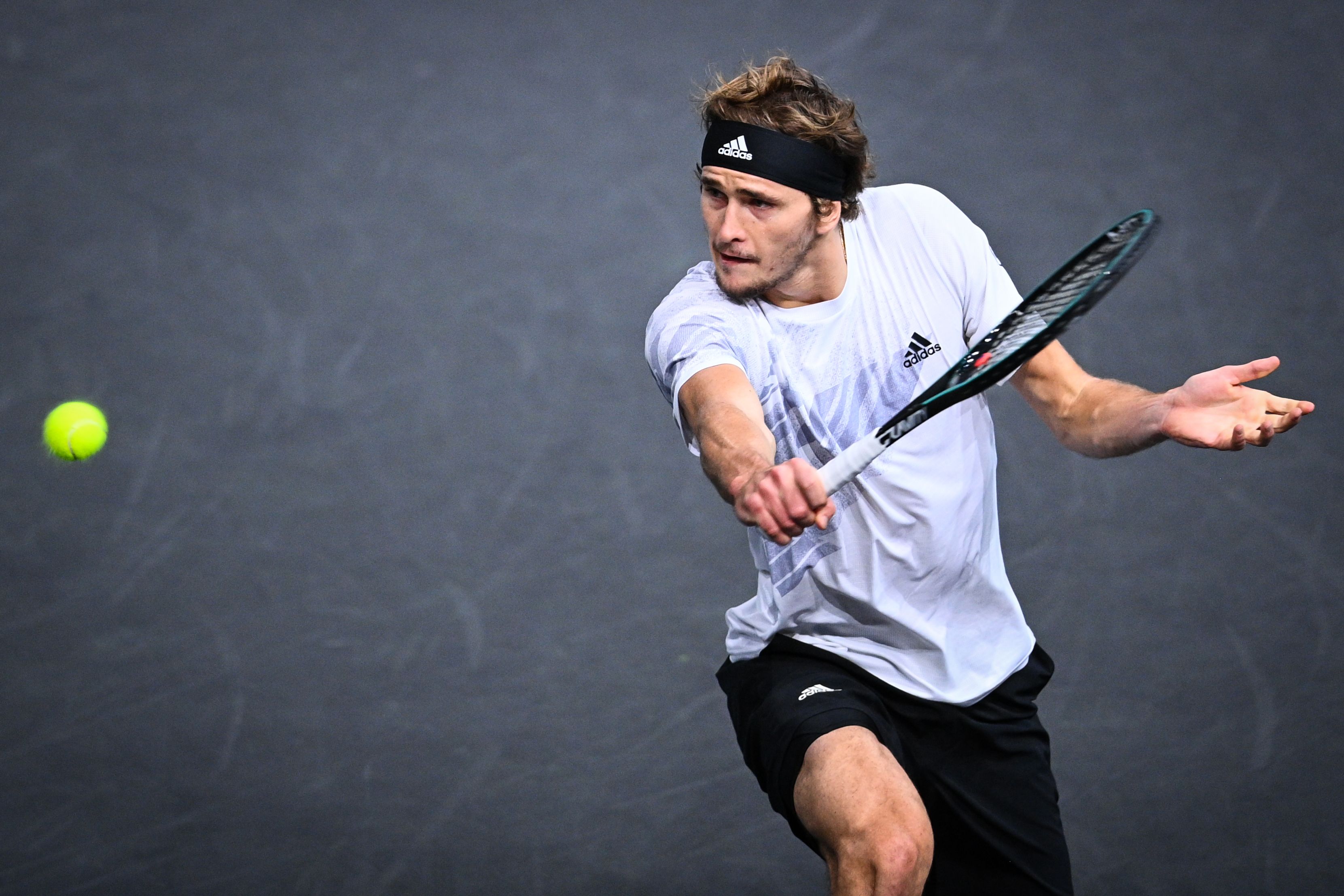 Zverev ends Nadals pursuit of first Paris Masters title in semifinals
