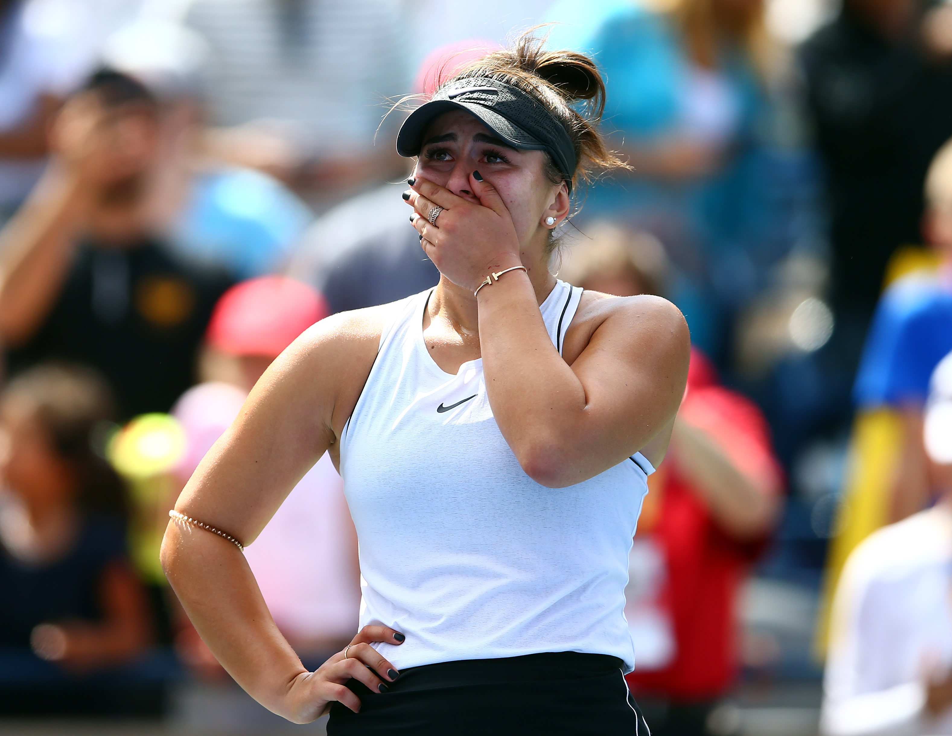 The dream lives on Andreescu holds off Kenin to reach Toronto final