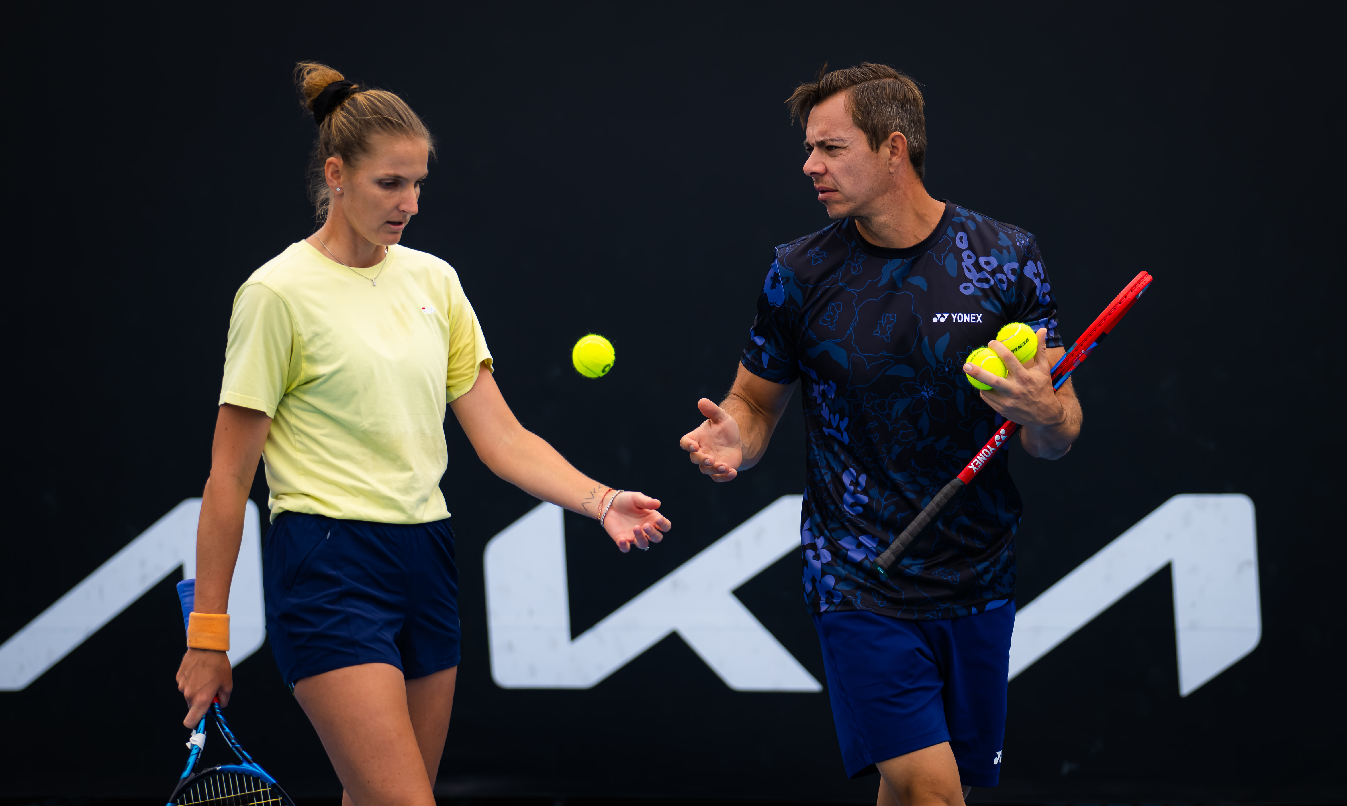 Abe Jonglere Telemacos Hope you get your Slam': Sascha Bajin and Karolina Pliskova split for a  second time