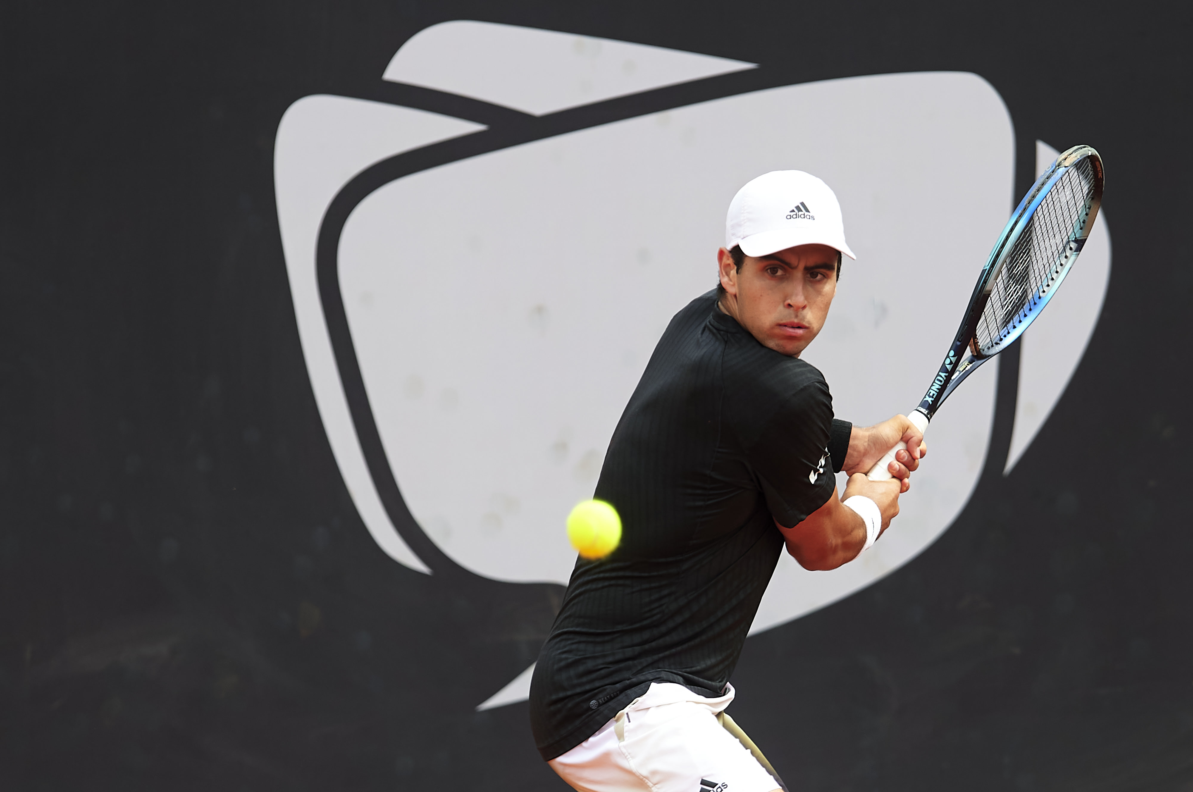 Top-seeded Lorenzo Musetti knocked out by Jaume Munar at Chile Open
