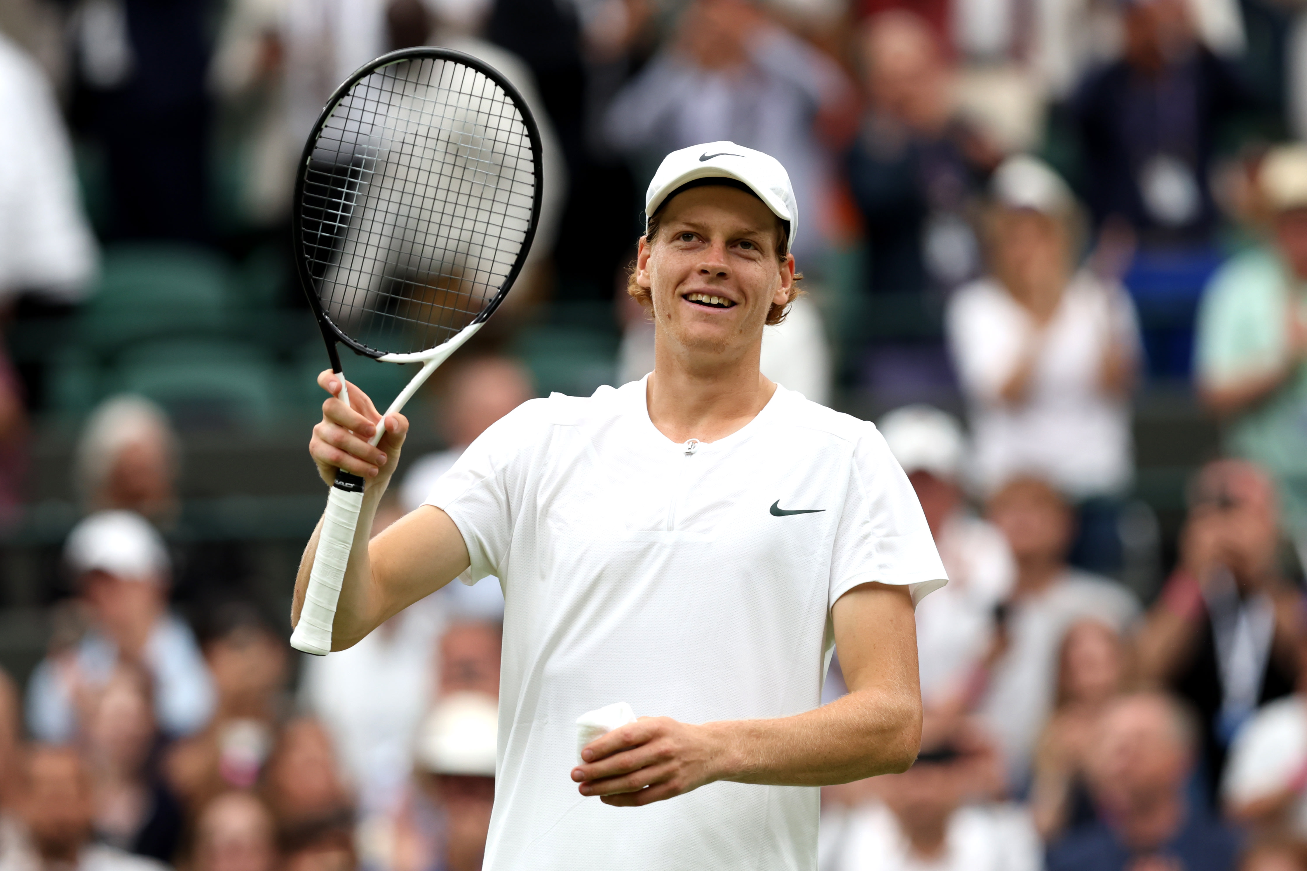 Jannik Sinner, 21, sets a Wimbledon record..