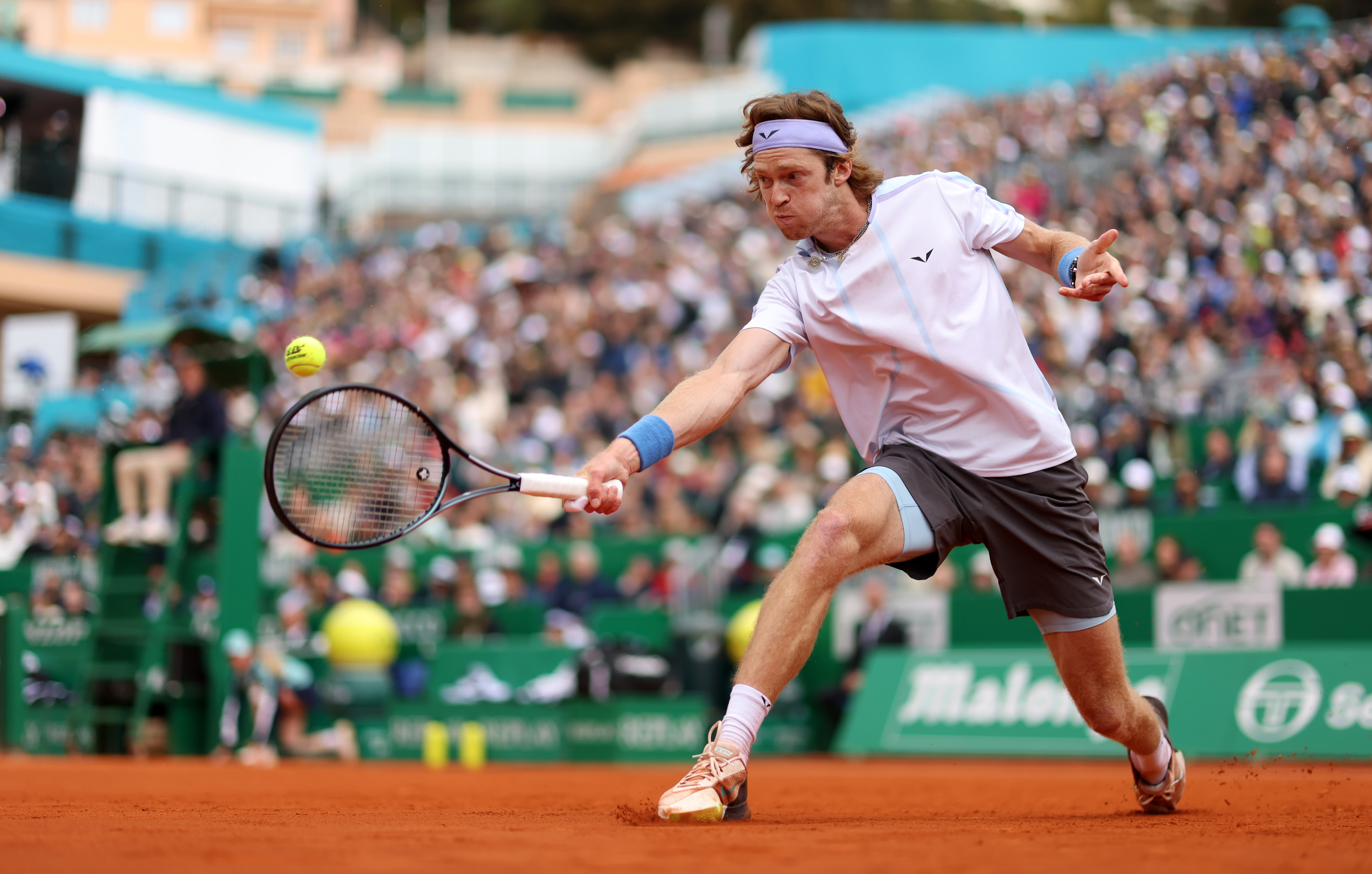 Andrey Rublev fights off Taylor Fritz and rain delay to reach second Monte Carlo final