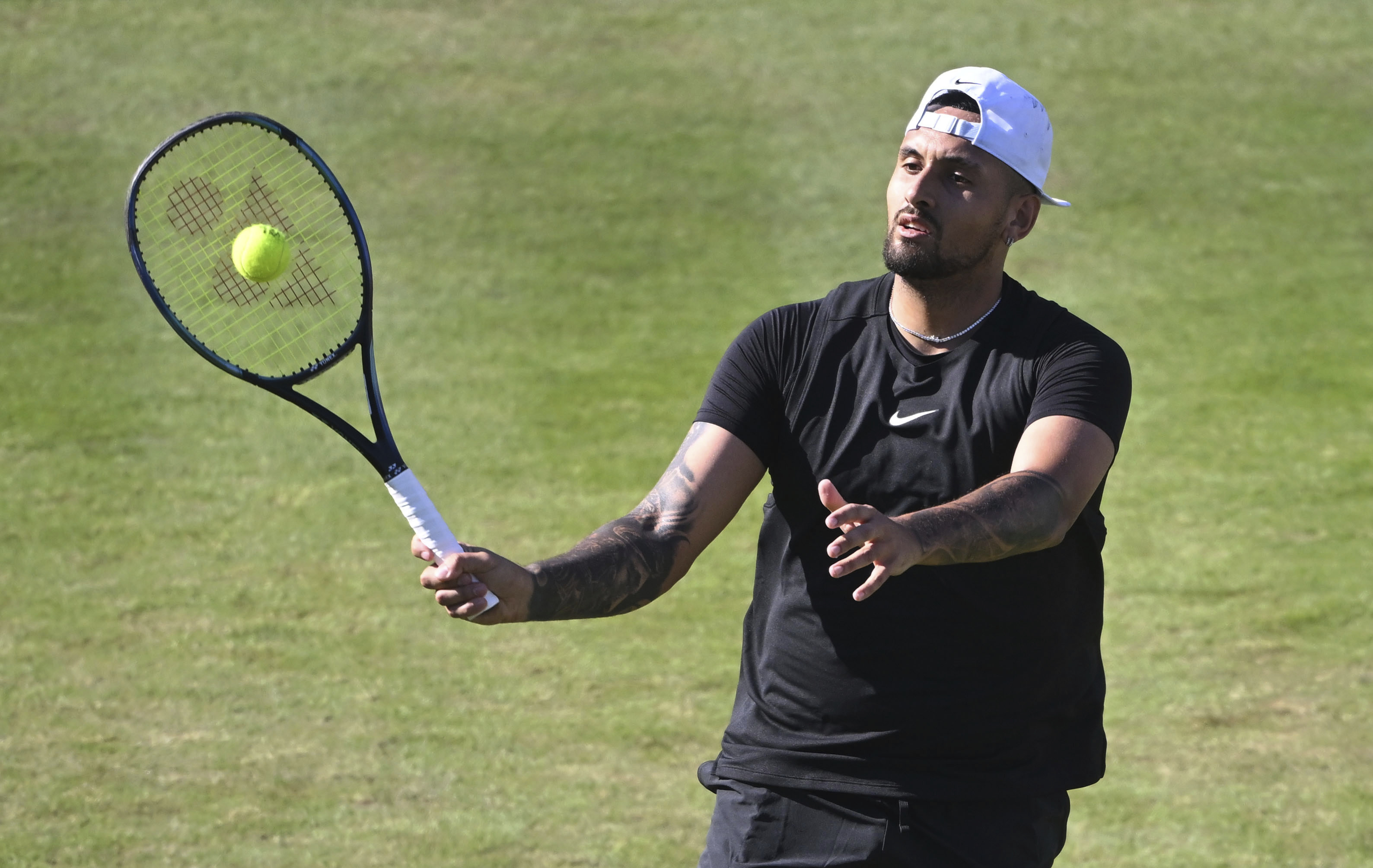 Nick Kyrgios out of Halle Open with knee injury shortly after comeback