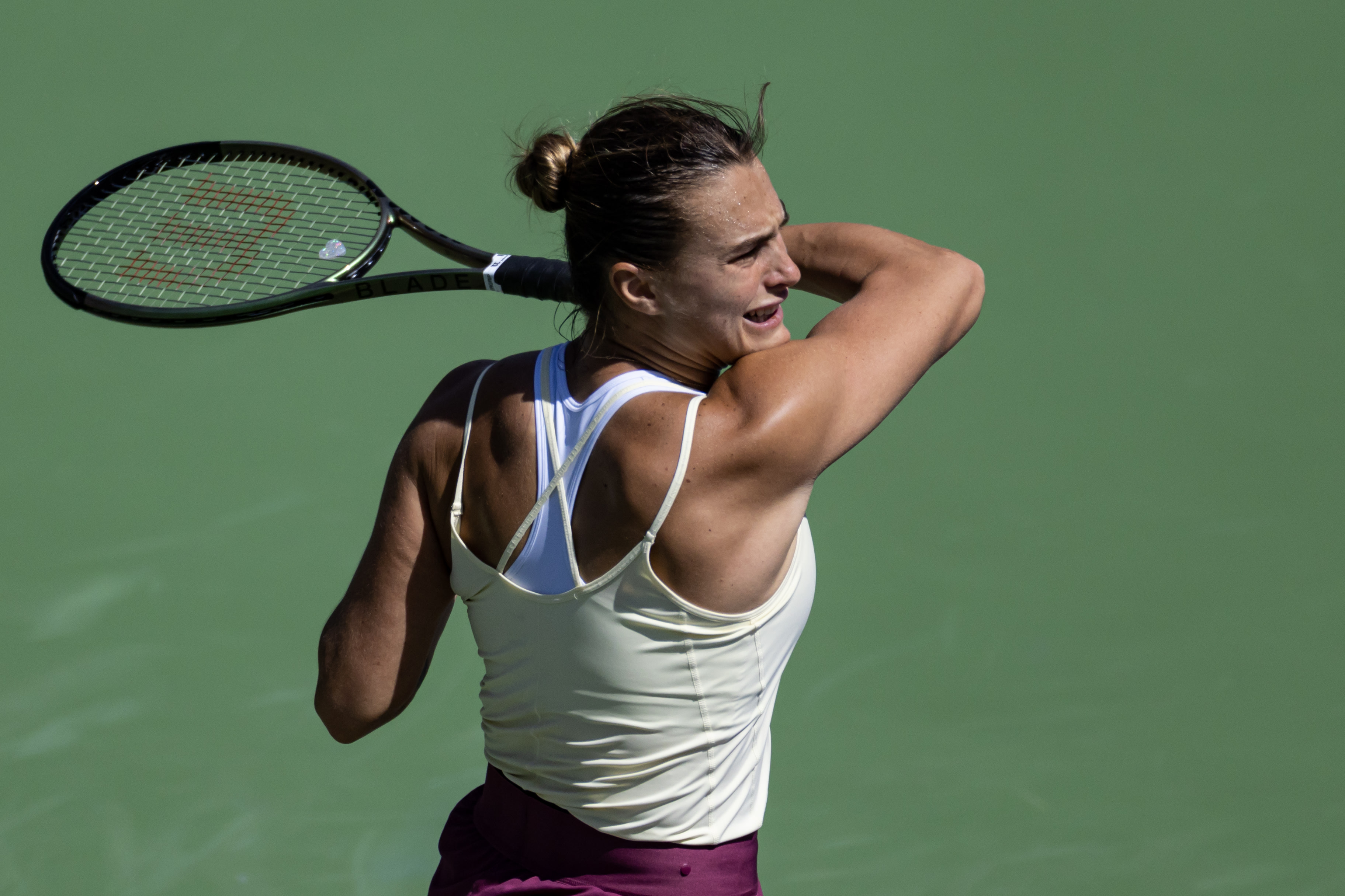 An ascendant Aryna Sabalenka crushes Coco Gauff in just 64 minutes