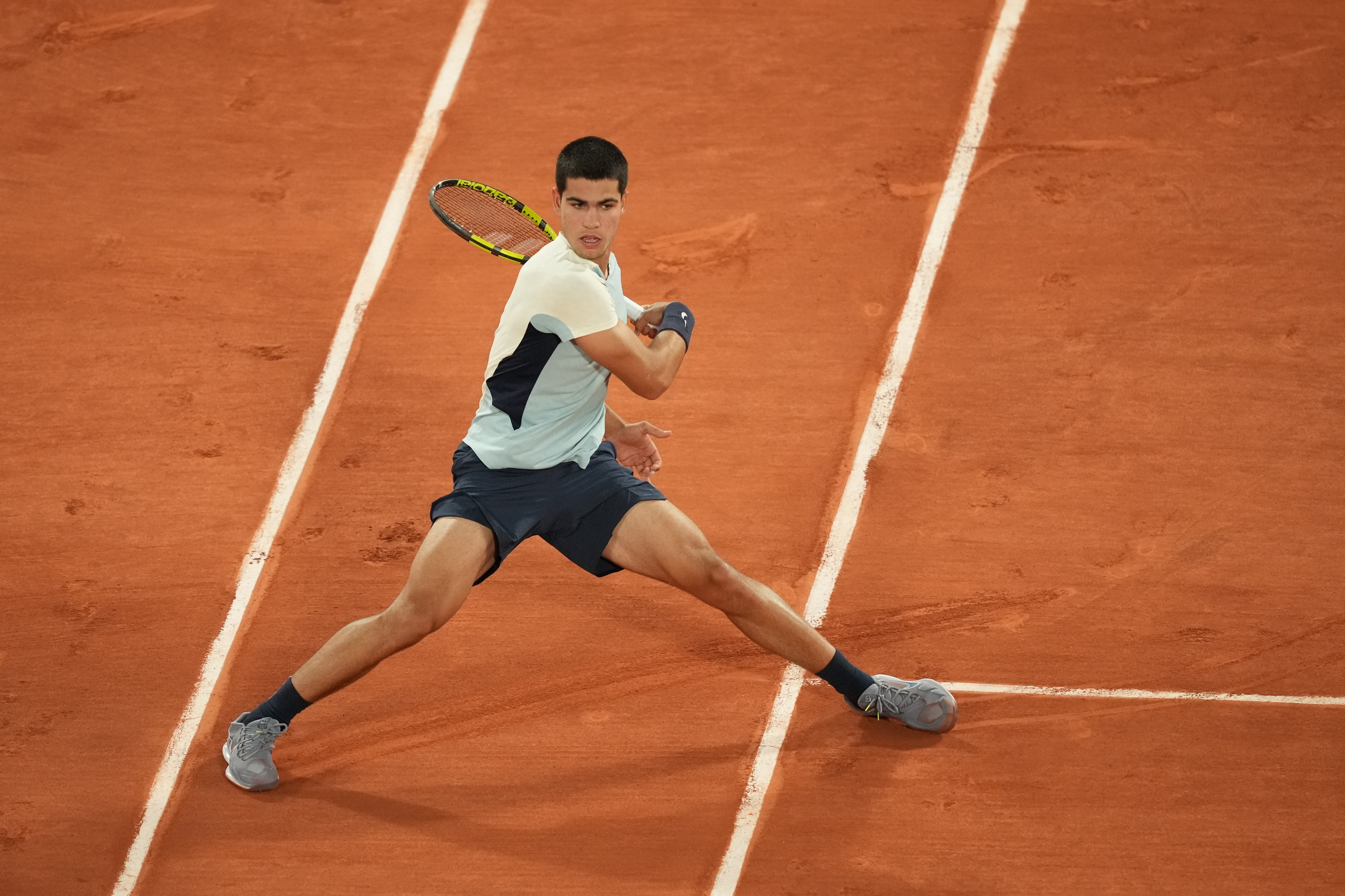 Carlos Alcaraz regains footing in Roland Garros campaign with revenge over Sebastian Korda