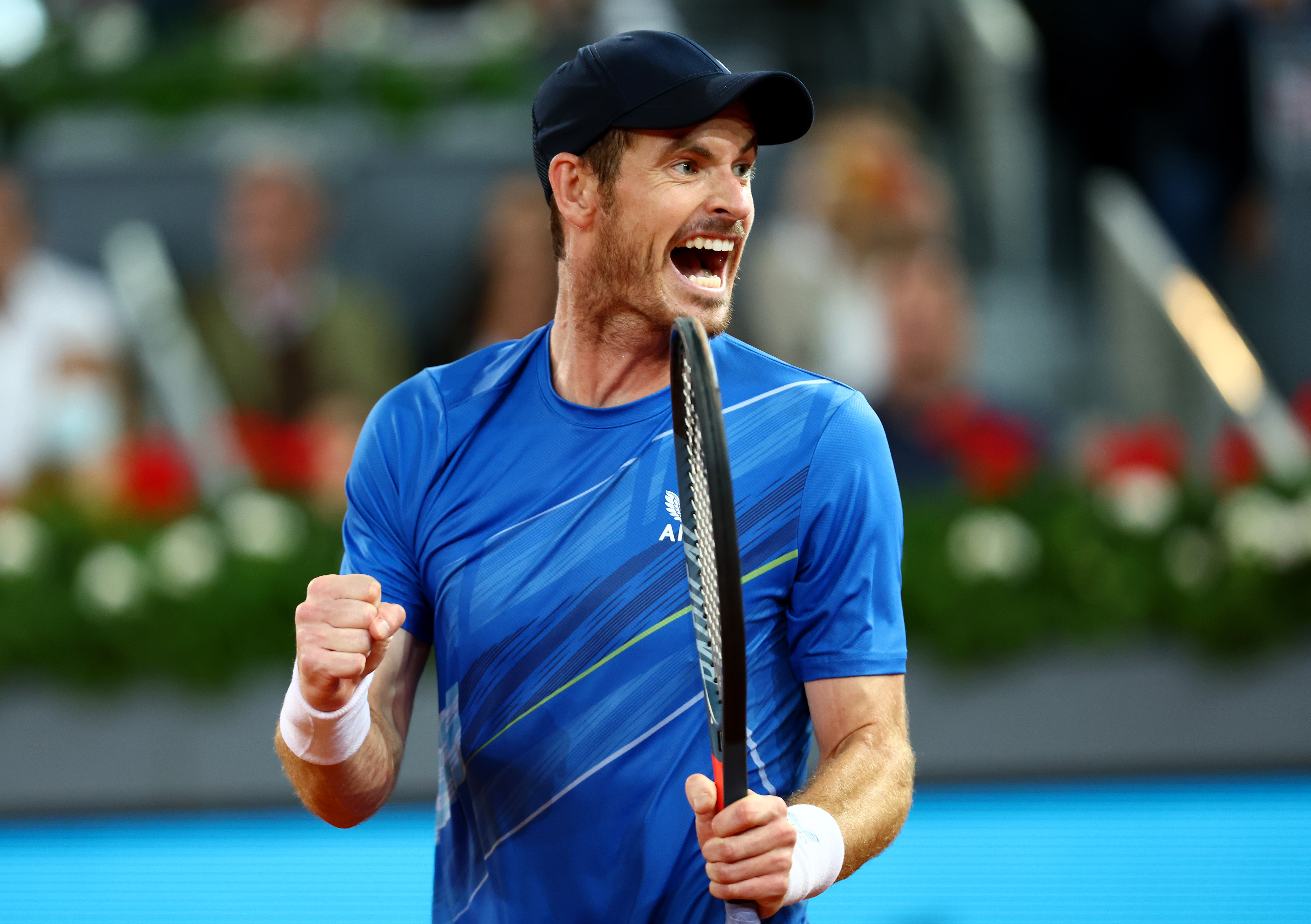 Andy Murray wins first match on clay in five years, gives opponent Thiem some comeback advice