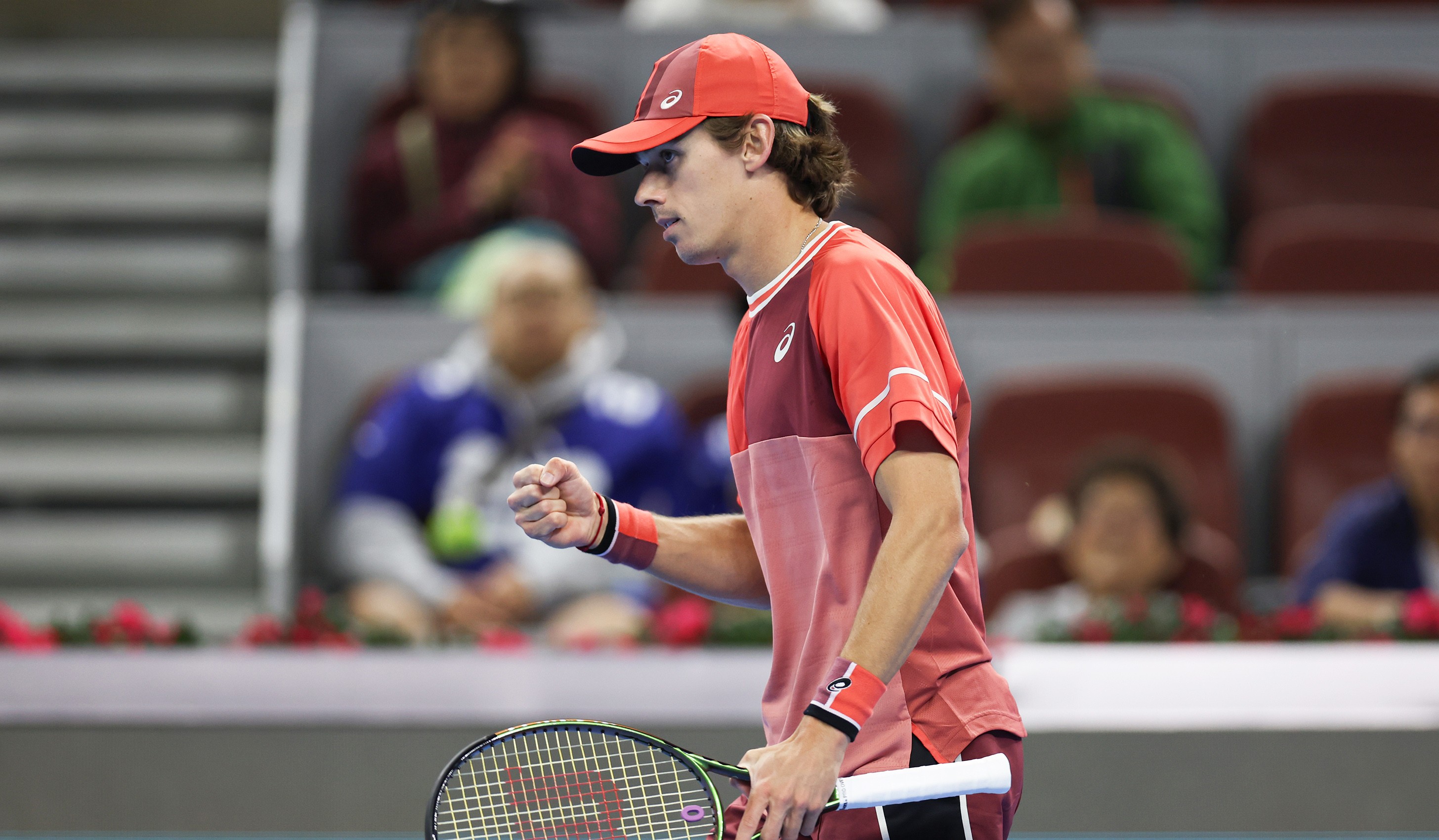 Alex de Minaur now 5-0 against Andy Murray thanks to three match point saves in Beijing